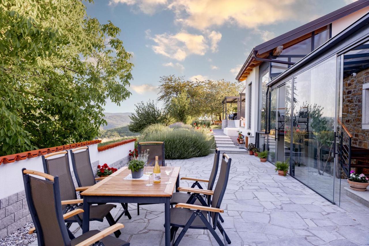 Ferienwohnung Sunny Hill Vremski Britof Exterior foto