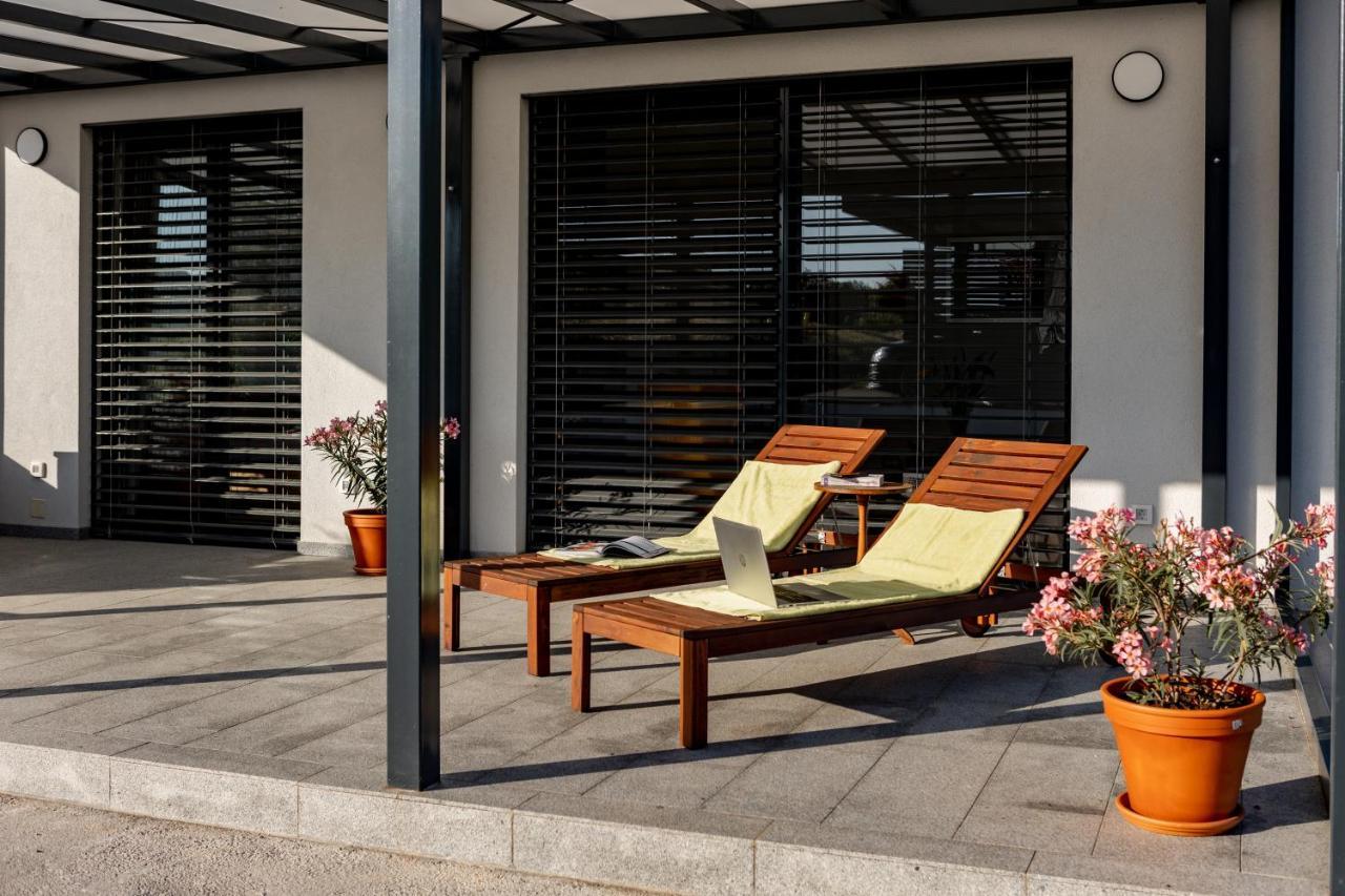 Ferienwohnung Sunny Hill Vremski Britof Exterior foto